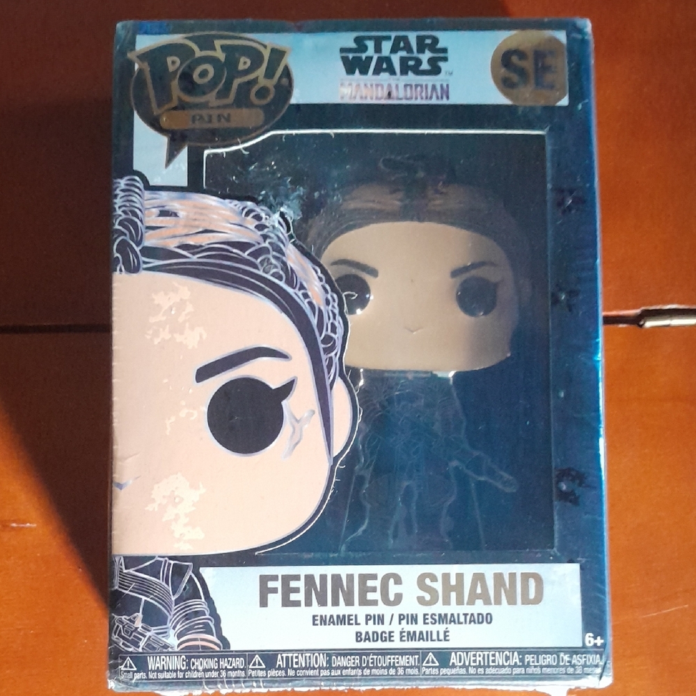 Star Wars Mandalorian Fennec Shand Pop! Pin - Black and Brown